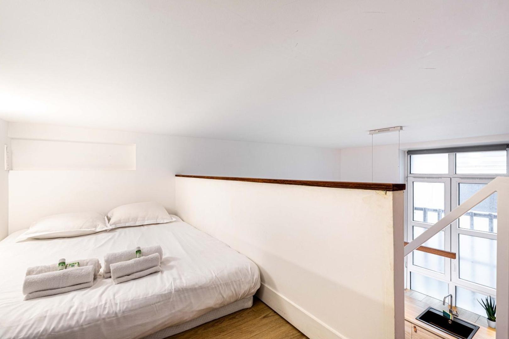 Disponible - Paris - All Equipped Duplex - From 1 To 6 Guests Dış mekan fotoğraf